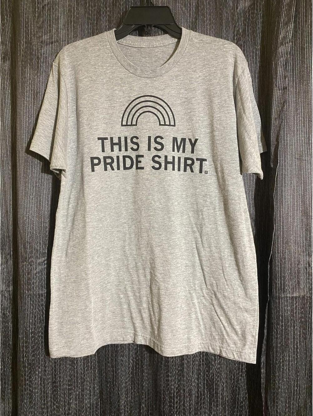Men's Size XL Gray This Is My Pride Shirt w Rainbow Outline Short Sleeve T-Shirt